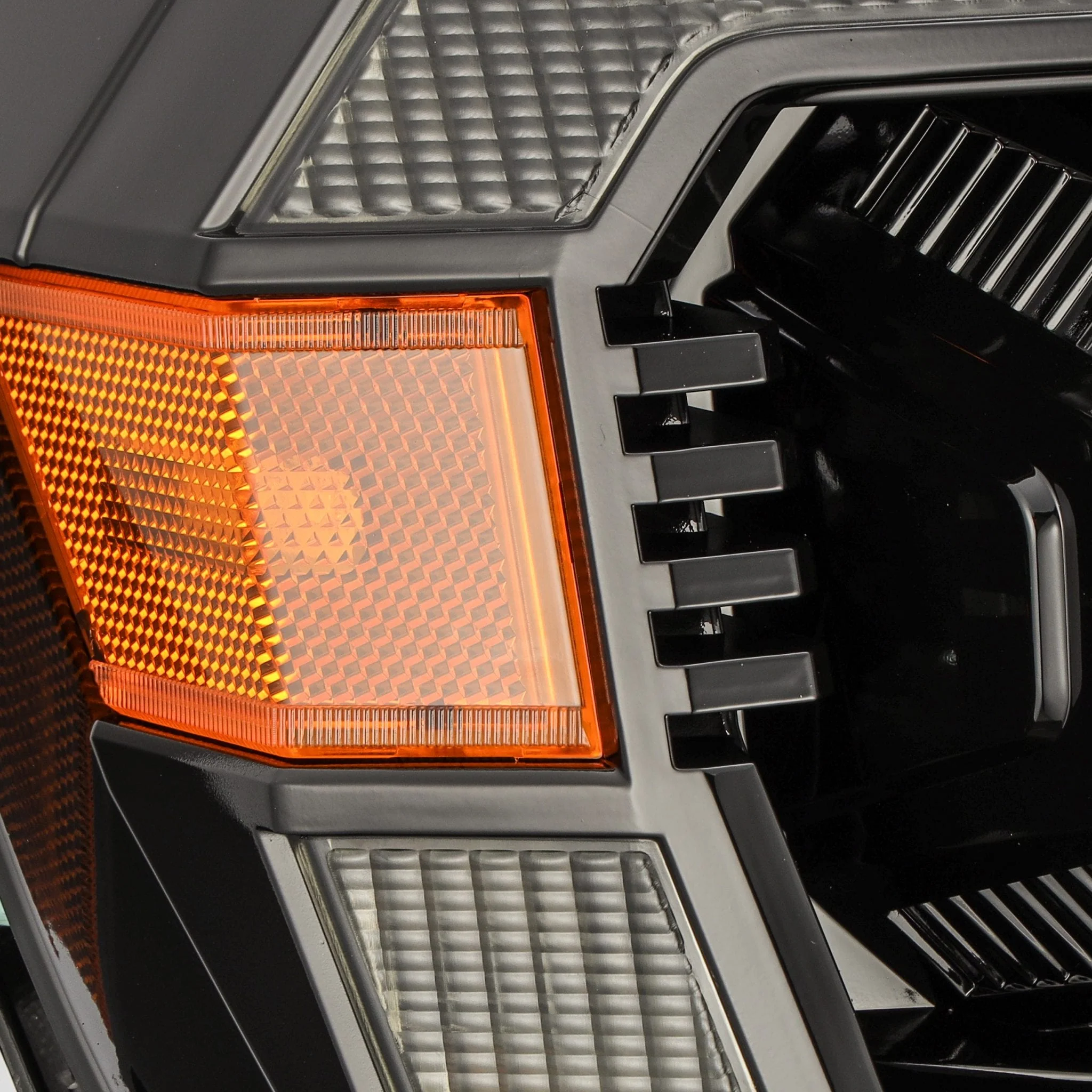 05-11 Toyota Tacoma LUXX-Series LED Projector Headlights Alpha-Black - Image 3