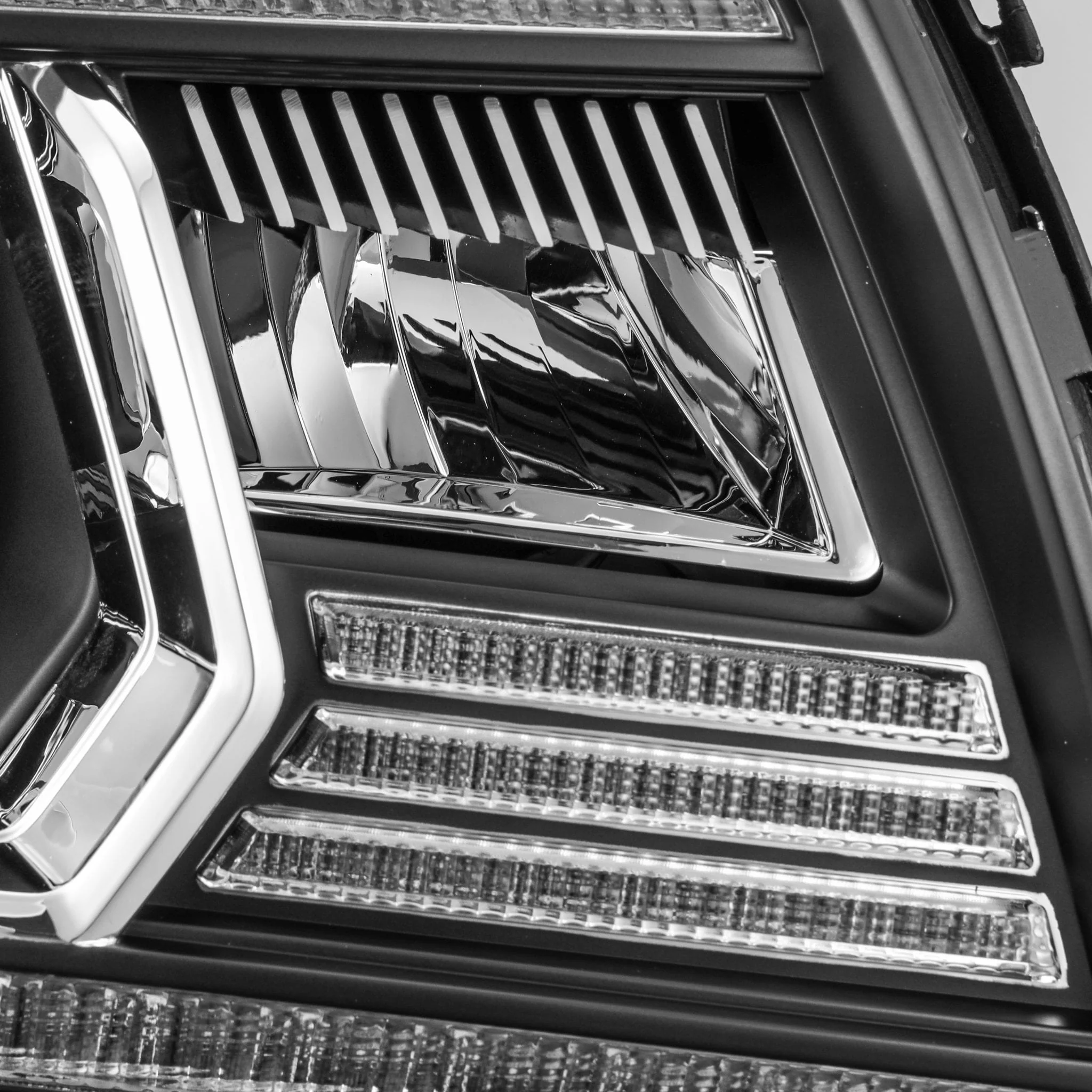 05-11 Toyota Tacoma LUXX-Series LED Projector Headlights Black - Image 3