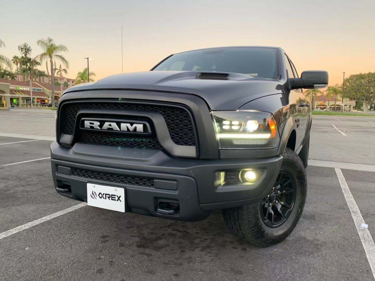 09-18 Ram Truck PRO-Series (5th Gen 2500 Style) Projector Headlights Black - Image 4