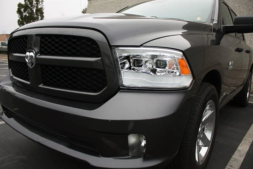 09-18 Ram Truck MK II PRO-Series Halogen Projector Headlights Chrome - Image 4