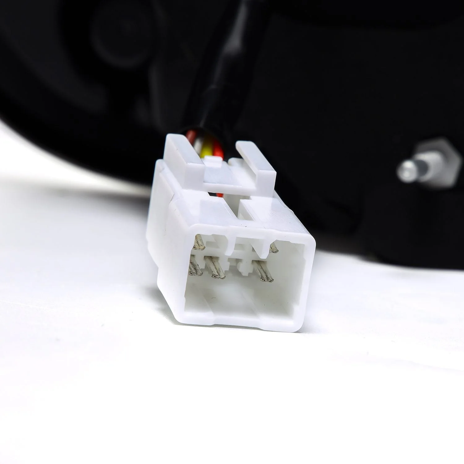 10-24 Toyota 4Runner LUXX-Series LED Tail Lights Alpha-Black - Image 7