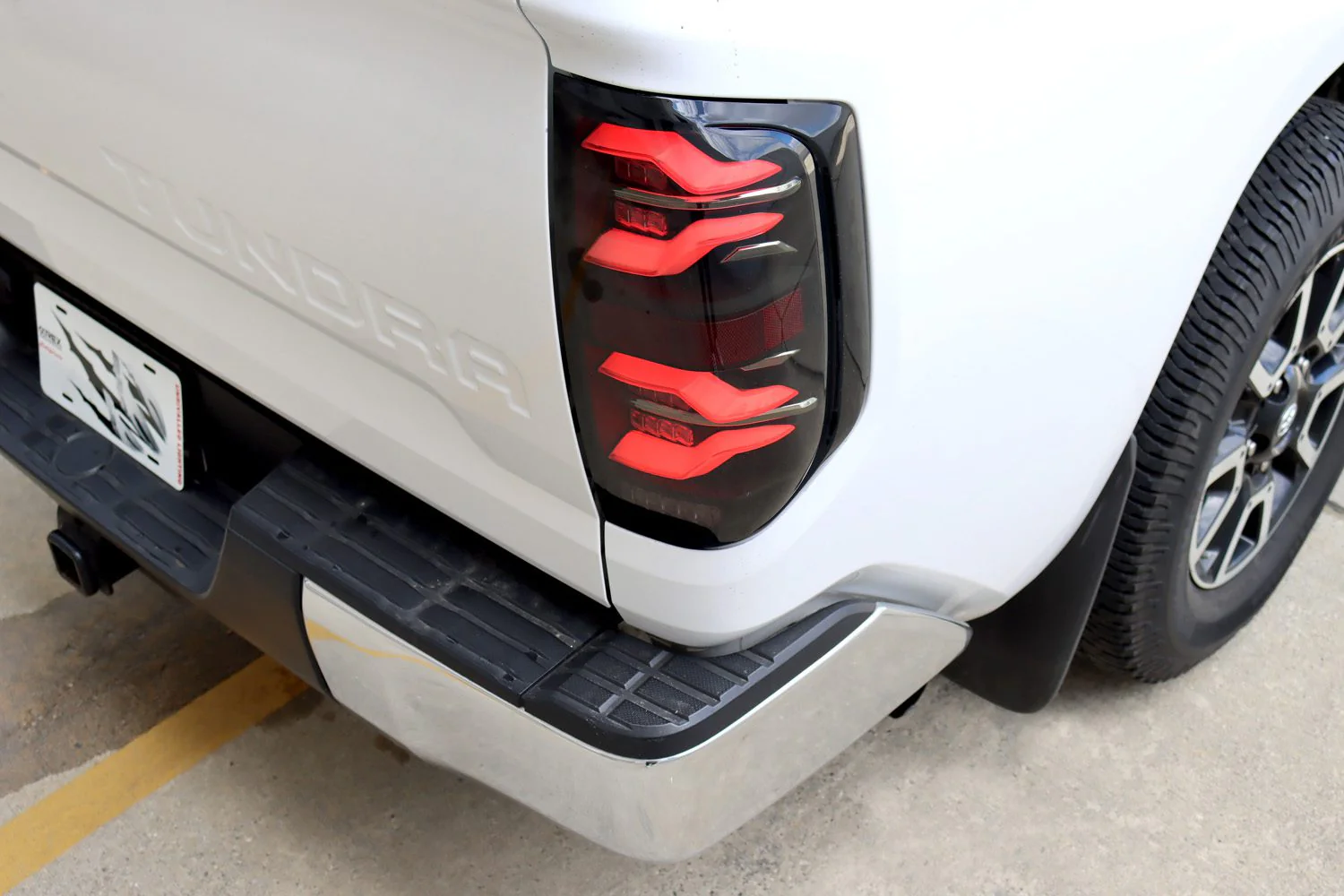14-21 Toyota Tundra LUXX-Series LED Tail Lights Black - Image 3