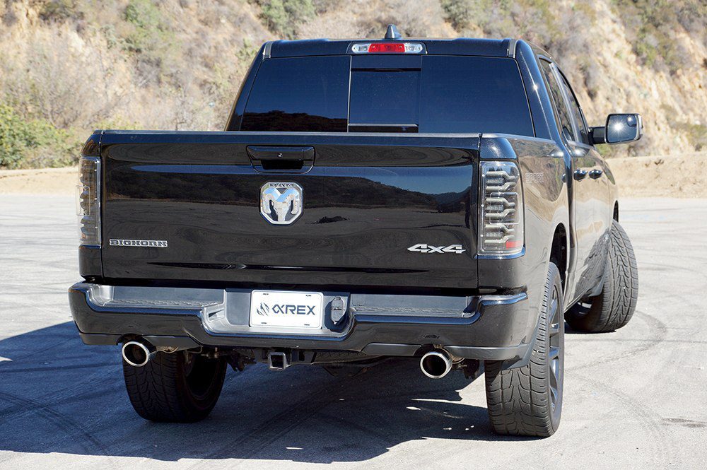 19-24 Ram 1500 LUXX-Series LED Tail Lights Black - Image 3