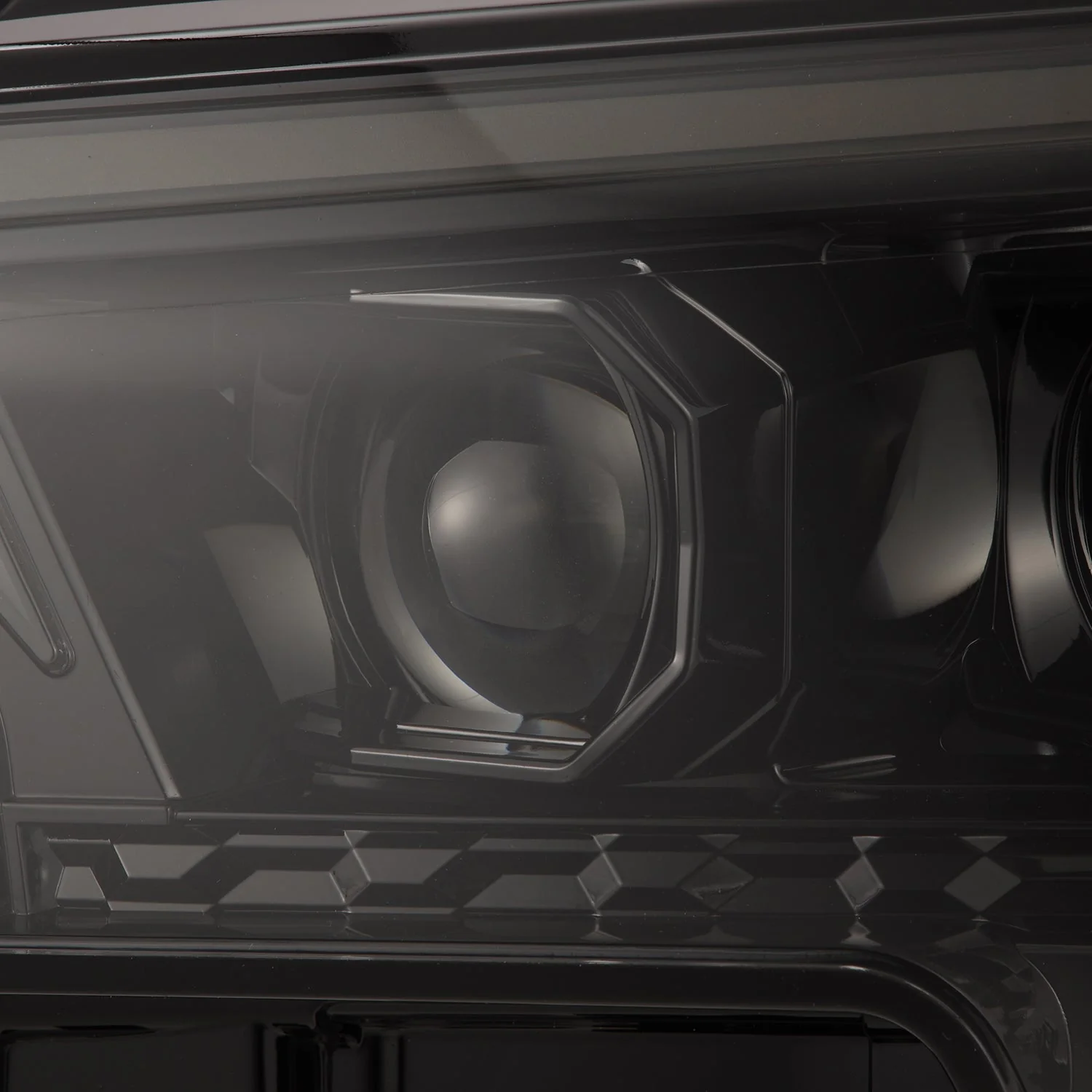 24-26 Toyota Tacoma / 25-26 4Runner OG-Style LUXX-Series LED Projector Headlights Alpha-Black - Image 7