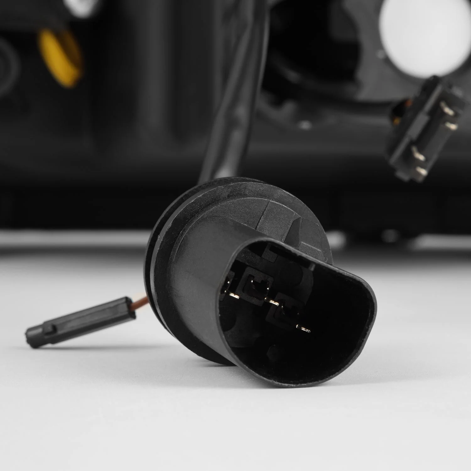 92-96 Ford F-Series/Bronco NOVA-Series LED Projector Headlights Alpha-Black - Image 18